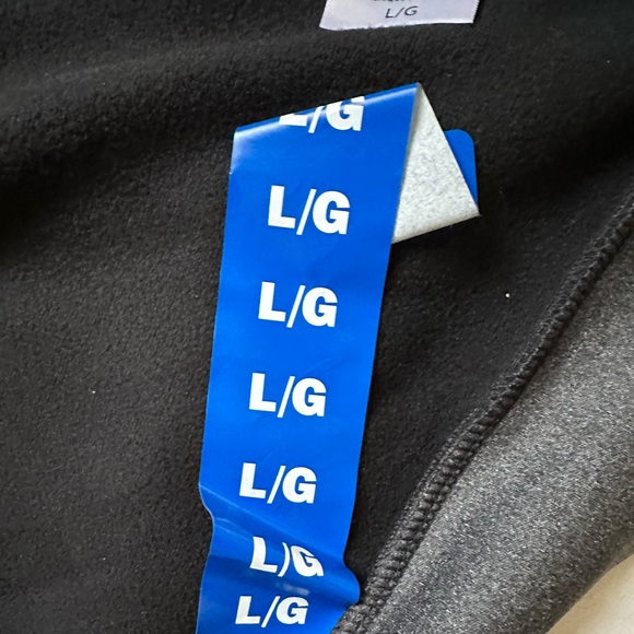 Bench Zip-up Hoodie/Jacket - Picture 3 of 6